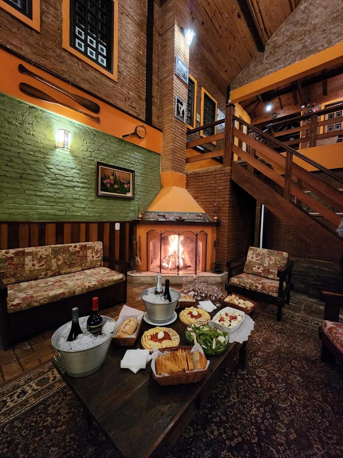 Hotel Pousada Boa Montanha Монти-Верди Экстерьер фото